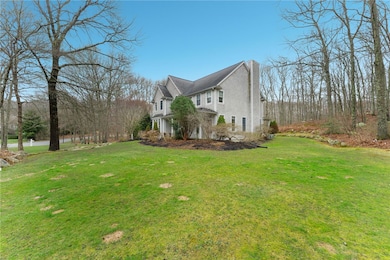 153 Sakonnet Ridge Dr, Tiverton, RI 02878 - photo 3