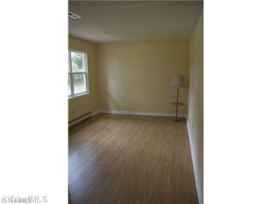 325 Northfield Dr, King, NC 27021 - photo 6