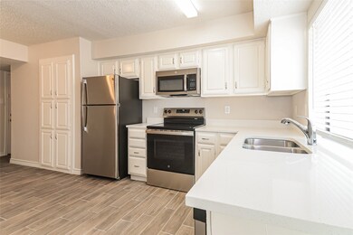 2718 Holy Cross Ln, Garland, TX 75044 - photo 7