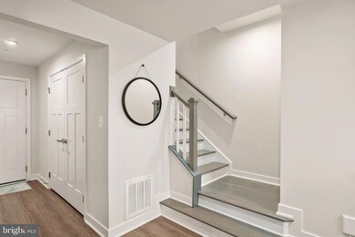 1736 Mill Branch Dr, Laurel, MD 20708 - photo 4