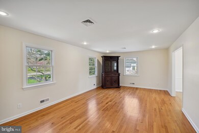 222 Shady Brook Ln, Princeton, NJ 08540 - photo 4