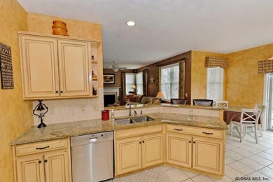 33 Candlewood Dr, Ballston Lake, NY 12019 - photo 7