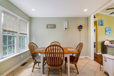 725 Mineola St unit A, Staunton, VA 24401 - photo 6