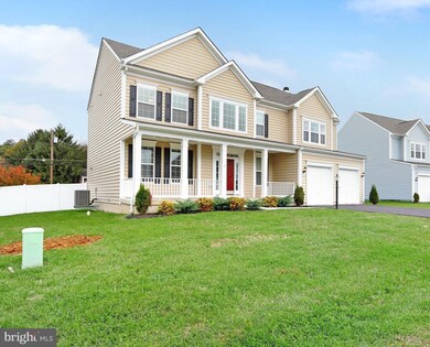 19006 Maple Valley Cir, Hagerstown, MD 21742 - photo 2