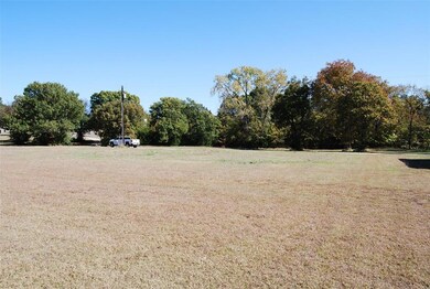 277 Kirk Ave, Pottsboro, TX 75076 - photo 7