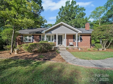 736 Spring St SW, Concord, NC 28025 - photo 2