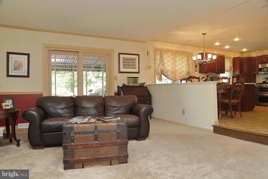 42 Magnolia Dr, Leola, PA 17540 - photo 5