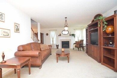 1092 Valley Forge Dr, Clover, SC 29710 - photo 6