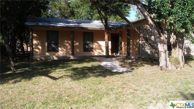 1601 Furman Ave, San Marcos, TX 78666 - photo 2