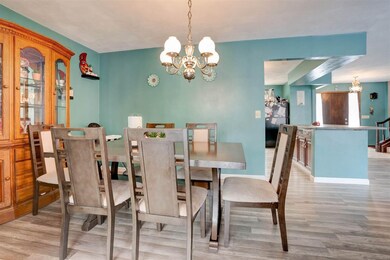 207 Crestwood Dr, Columbus Junction, IA 52738 - photo 7