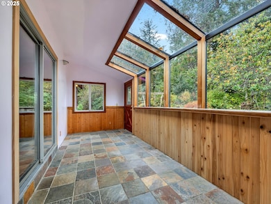 44072 Anderson Ln, Astoria, OR 97103 - photo 4