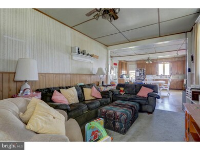 163 E Main St, Leola, PA 17540 - photo 5