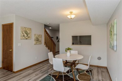 913 Grand Avenue Ct unit 913, Marion, IA 52302 - photo 4