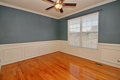 305 Rachel Dr, Penn Laird, VA 22846 - photo 3