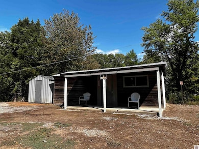 1762 Mayfield Rd, Wickliffe, KY 42087 - photo 7