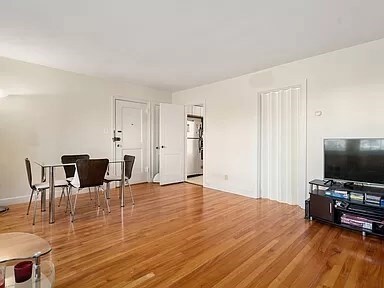 96 Boylston St unit 1, Newton, MA 02467 - photo 3