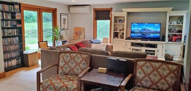 2915 W River Rd, Dummerston, VT 05301 - photo 6