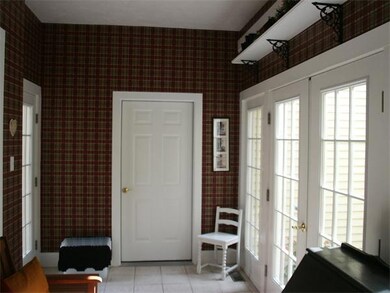 98 Wheelock Rd unit 98, Sutton, MA 01590 - photo 4