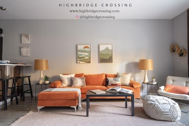 128 Vineyard Ave unit 106, Highland, NY 12528 - photo 2