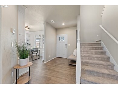 5286 Squirrel St, Springfield, OR 97478 - photo 5