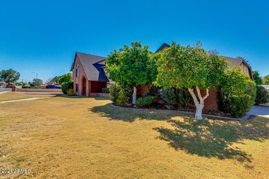 Huge corner lot