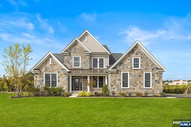 14 Woodmere Rd, Upper Saddle River, NJ 07458 - photo 2