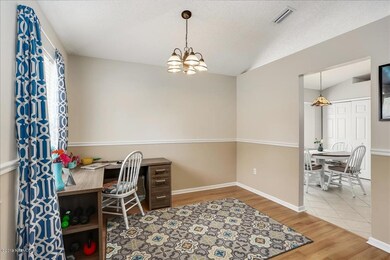 5159 Acre Estates Dr, Jacksonville, FL 32210 - photo 5