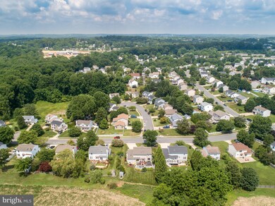 1353 Becket Rd, Sykesville, MD 21784 - photo 7