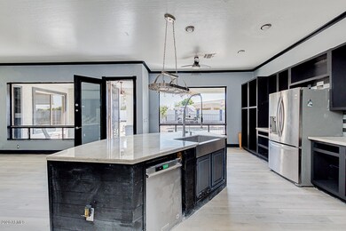 1557 N Robin Ln, Mesa, AZ 85213 - photo 7