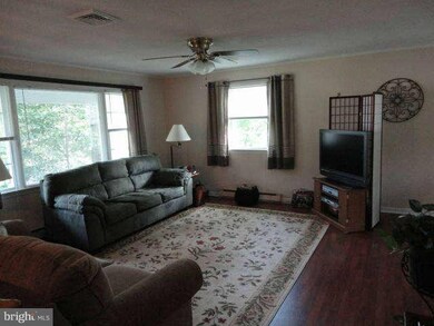 40247 Waterview Dr, Mechanicsville, MD 20659 - photo 4