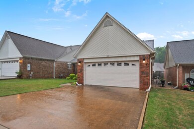 109 Ellis Ct, Hot Springs National Park, AR 71913 - photo 2