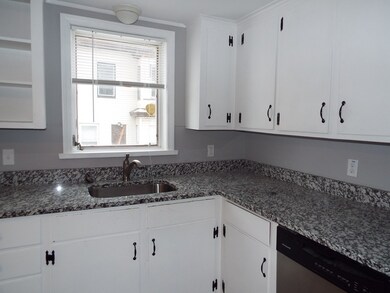 208 Union St unit 1, Franklin, MA 02038 - photo 3