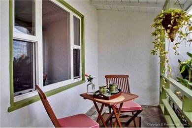 Sweet porch.