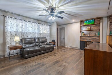 1105 Desota Dr, Dalton, GA 30720 - photo 4