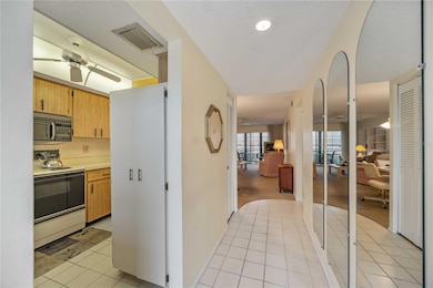 2220 Stickney Point Rd unit 524, Sarasota, FL 34231 - photo 3