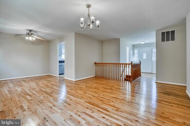 5242 W Boniwood Turn, Clinton, MD 20735 - photo 6
