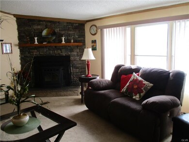 170 Hickory Ln, Saylorsburg, PA 18353 - photo 5