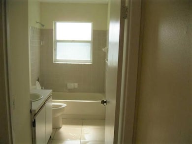 3705 Windsor Ave, West Palm Beach, FL 33407 - photo 7