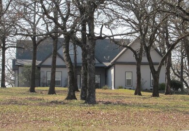 207 Oak Estates Rd, Pottsboro, TX 75076 - photo 2