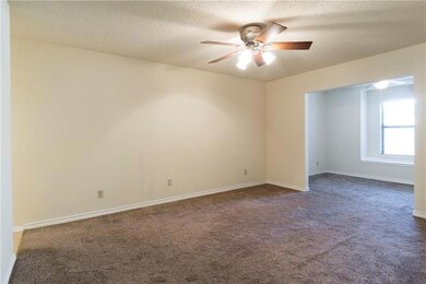 800 Shady Creek Ln, Bedford, TX 76021 - photo 3