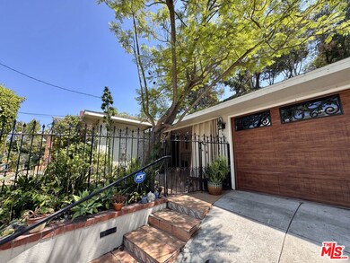 7756 Torreyson Dr unit A, Los Angeles, CA 90046 - photo 2