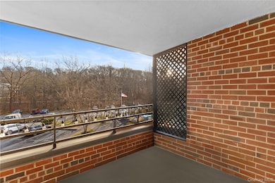 60 Barker St unit 317, Mount Kisco, NY 10549 - photo 7