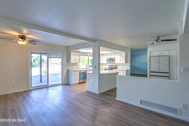 1628 S Oak Park Dr, Tucson, AZ 85710 - photo 3