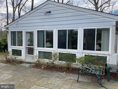 3509 Georges Ln, Falls Church, VA 22044 - photo 5