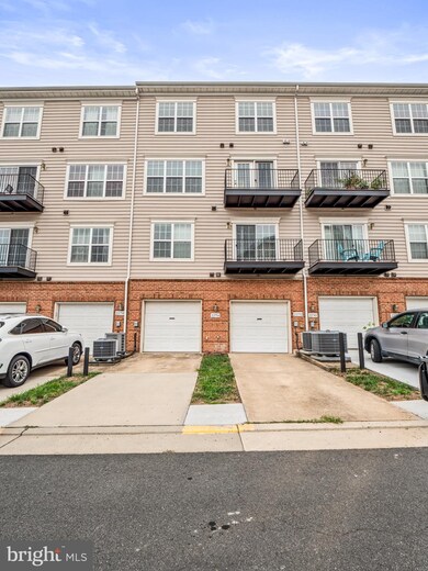 22752 Verde Gate Terrace, Ashburn, VA 20148 - photo 7