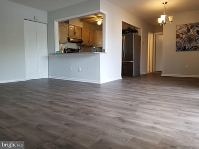 3132 Brinkley Rd unit 204, Temple Hills, MD 20748 - photo 6