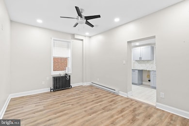 22 N Front St, Darby, PA 19023 - photo 2