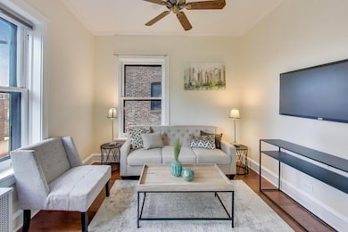 1633 E Hyde Park Blvd unit 2D, Chicago, IL 60615 - photo 6