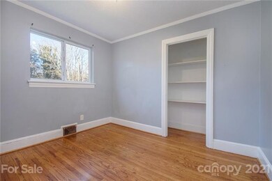 306 Brevard St, Statesville, NC 28677 - photo 4