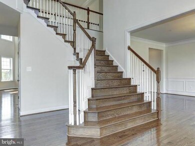 6617 Senecca Ln, Sykesville, MD 21784 - photo 2